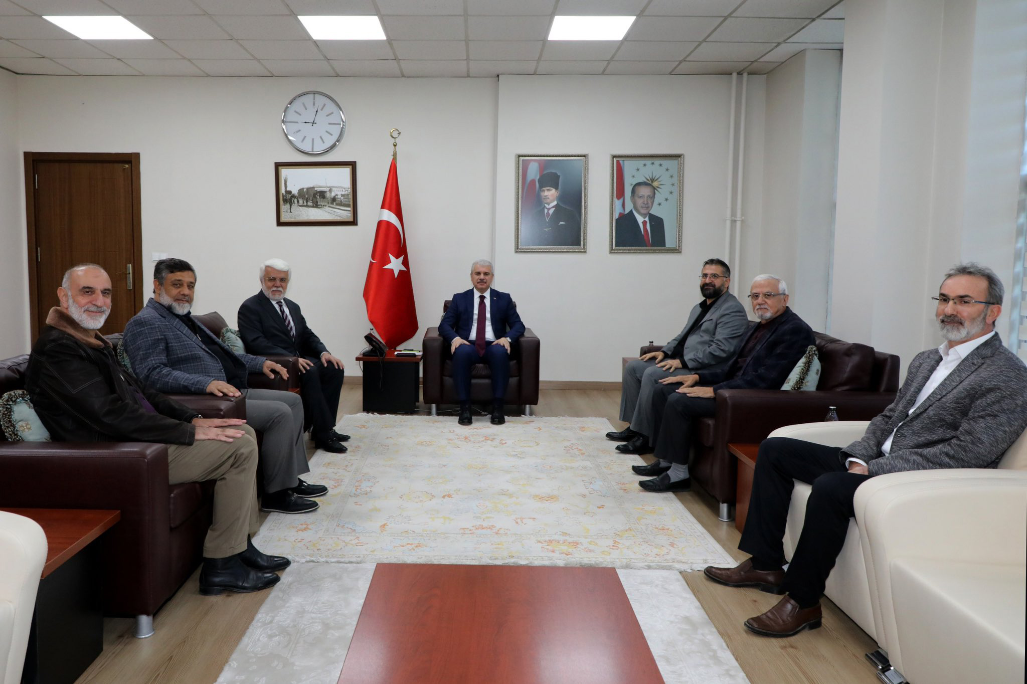 Konya Valisi İbrahim Akın’a hayırlı olsun ziyaretinde bulunuldu || Konya STK Platformu