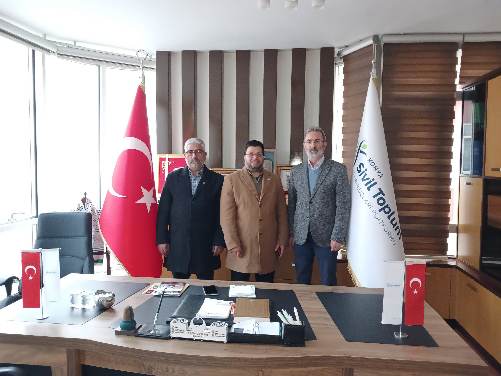 Vicdan Derneği Başkanı Esam Zakaria ve Konya Umut Kervanı Yardım Derneği Başkanı Ferit Akkuş ziyarette bulundu || Konya STK Platformu