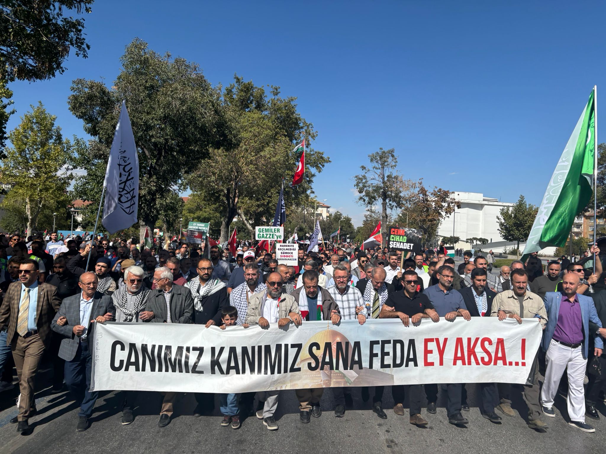 Konya'da Gazze için "Kararlılık" yürüyüşü yapıldı! || Konya STK Platformu