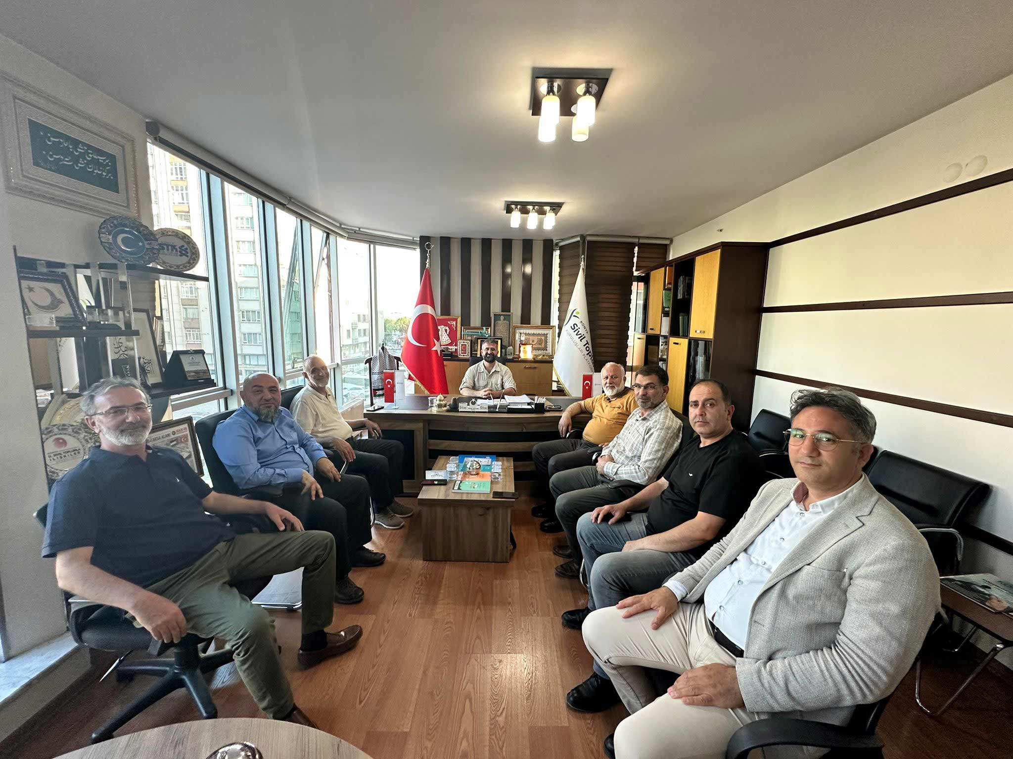 Her ay mutat olarak gerçekleştirdiğimiz Yönetim Kurulu toplantımızı bu ay  Konya Sivil Toplum Kuruluşları Platformu binamızda gerçekleştirdik. || Konya STK Platformu